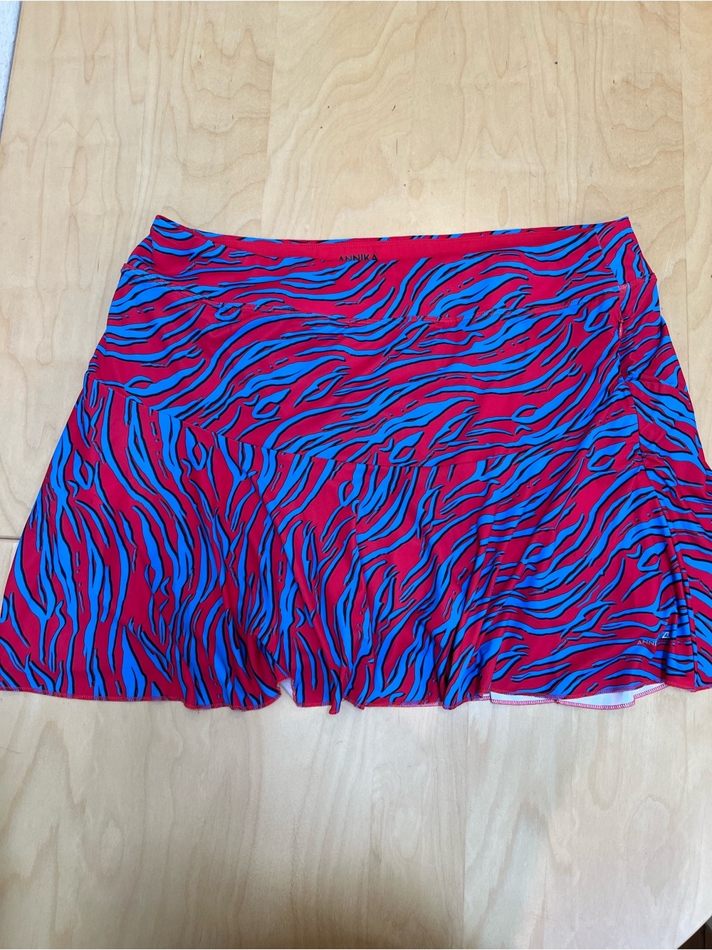 Annika Red & Blue Zebra-Print athletic skort or activewear skirt XL